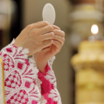 Cud eucharystyczny w USA. W Polsce niejednokrotnie doszło do podobnych zjawisk