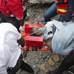 "Cud w Kenii". 6 dni po zawaleniu budynku ratownicy wydobyli spod gruzów żywą ciężarną kobietę