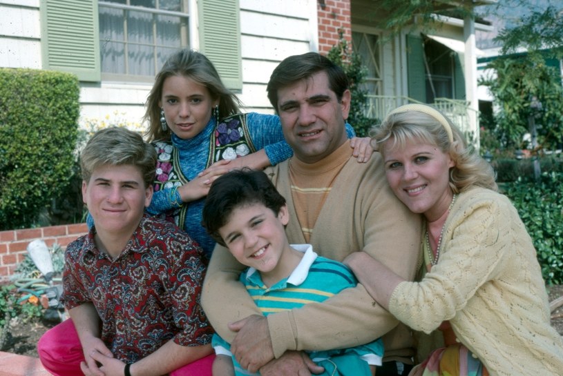 "Cudowne lata": Jason Hervey, Olivia D'Abo, Fred Savage, Dan Lauria, Alley Mills /ABC Photo Archives/Disney General Entertainment Content via Getty Images /Getty Images