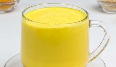 Cudownie rozgrzewający napój według przepisu babci. Szybko pozbędziesz się kaszlu i wreszcie się wyśpisz