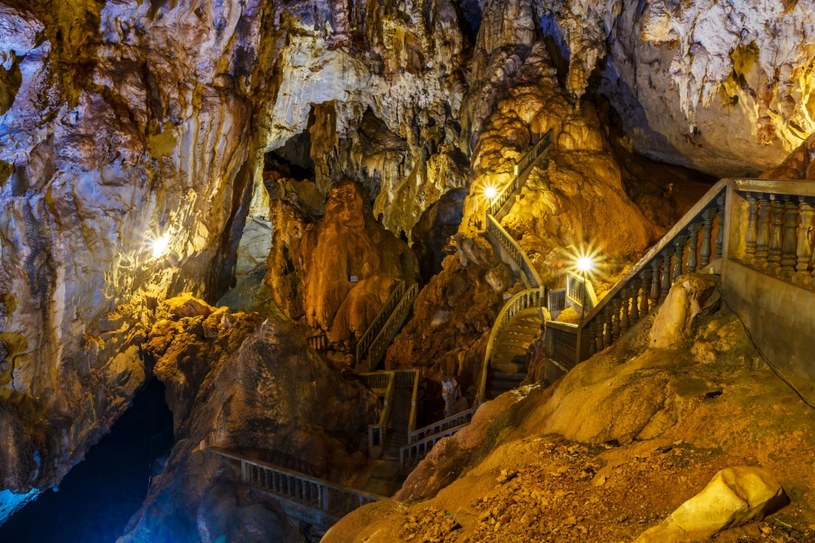 Cueva del Tesoro to jedna z trzech takich jaskiń na świcie /123RF/PICSEL