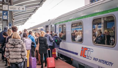 Cukiernia od kremówek dla PKP Intercity przerywa milczenie. Ciastka najpierw poddane zostały próbie