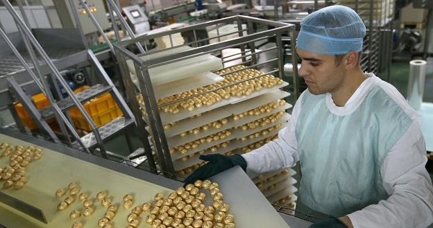 Cukiernicza korporacja Roszen jest jedną z największych branżowych firm świata /EPA