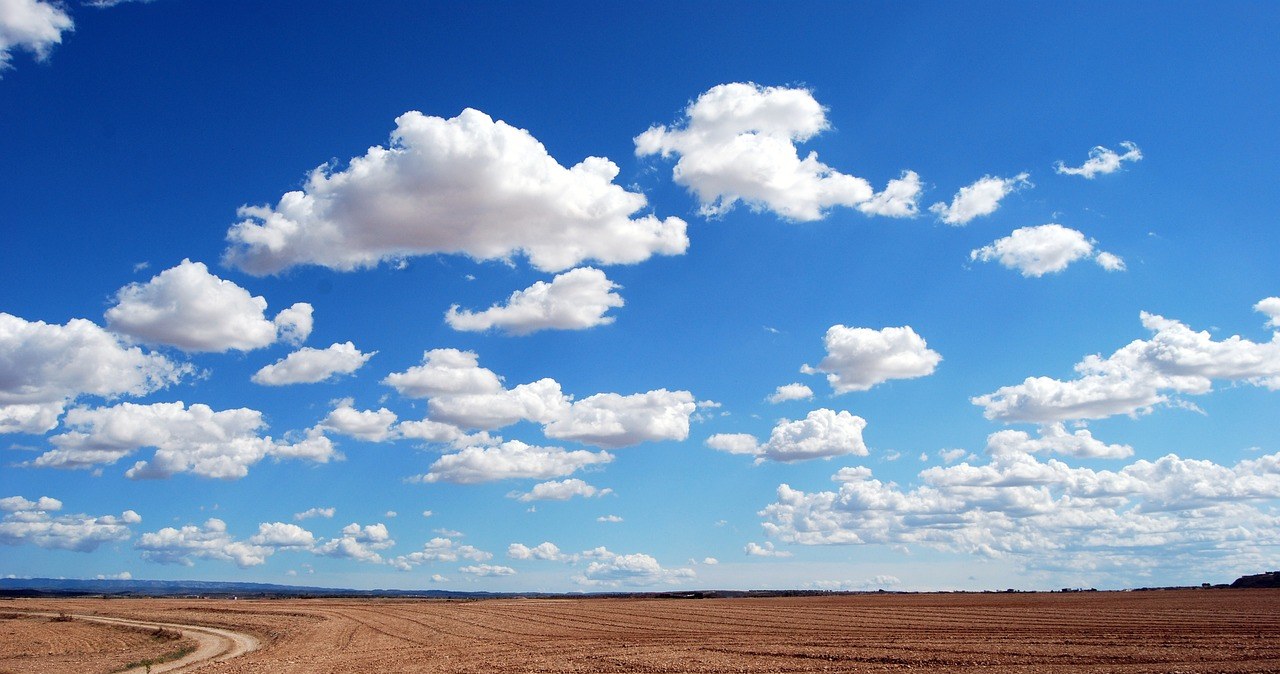 Cumulusy, chmury ładnej pogody. /Gianni Crestani /Pixabay.com