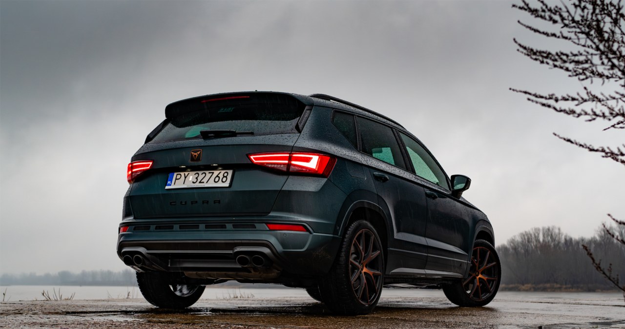 Cupra Ateca VZ jest napędzana przez 2-litrowy silnik benzynowy TSI o mocy 300 KM. /Jan Guss-Gasiński /INTERIA.PL