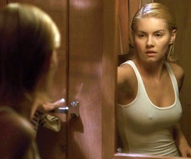 Cuthbert przez lata znajdowała się w przygotowywanych przez magazyny "Maxim" oraz "FHM" zestawieniach na najseksowniejsze aktorki na świecie. Najwyższe miejsce - czwarte - przyznano jej w 2008 roku w brytyjskiej edycji "FHM".
 
W 2013 roku znalazła się na okładce magazynu "Maxim", który uznał Cuthbert za  najpiękniejszą kobietę telewizji.