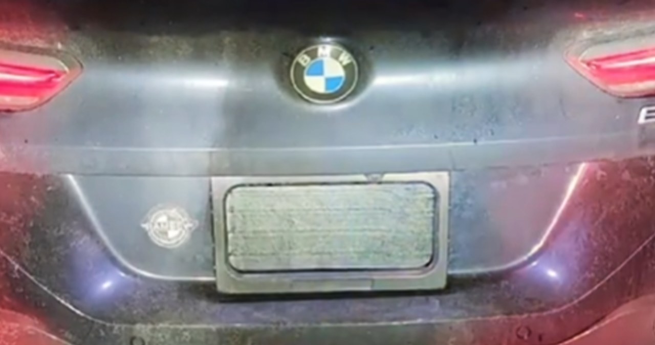 Cwaniak z BMW nie płacił mandatów. Wystarczył prosty gadżet/TikTok newjersey1050 /