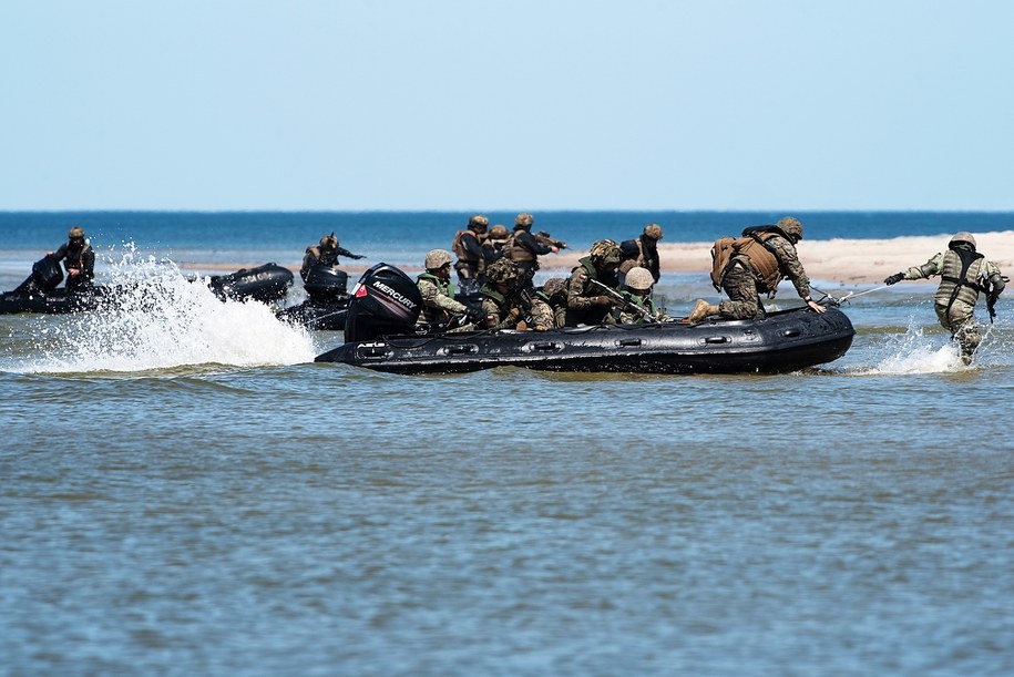 Ćwiczenia NATO na Bałtyku /Shutterstock