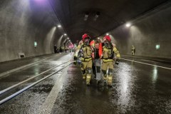 Ćwiczenia służb w tunelu