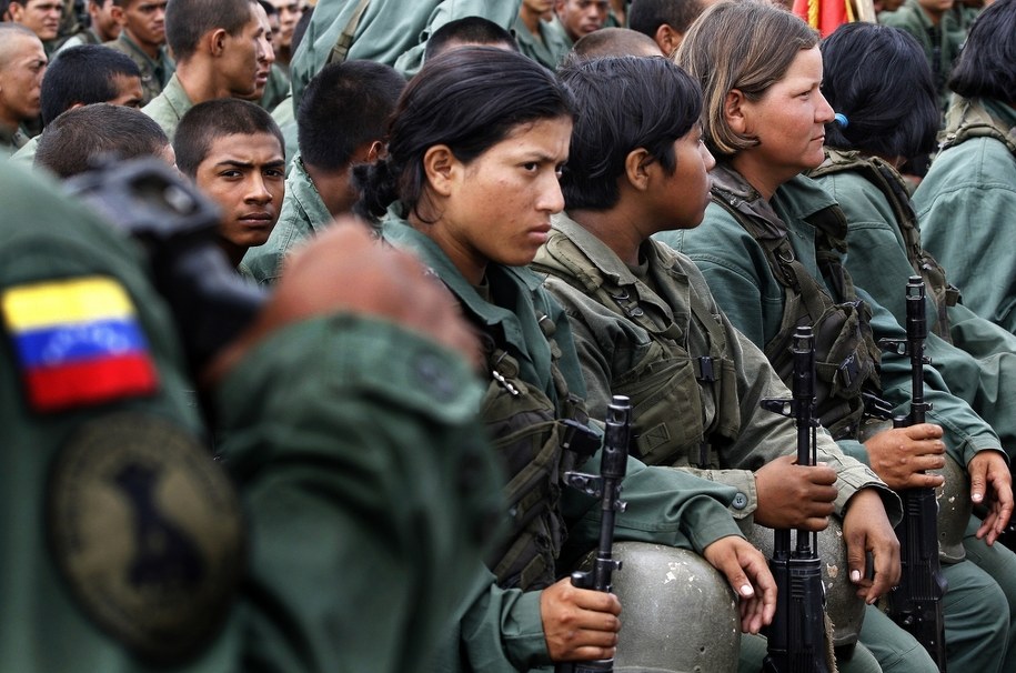 Ćwiczenia wojskowe zwołane na polecenie Nicolasa Maduro. Rośnie napięcie w Ameryce Południowej /Shutterstock