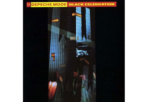 Ćwierć wieku temu ukazał się przełomowy dla Depeche Mode album "Black Celebration" /