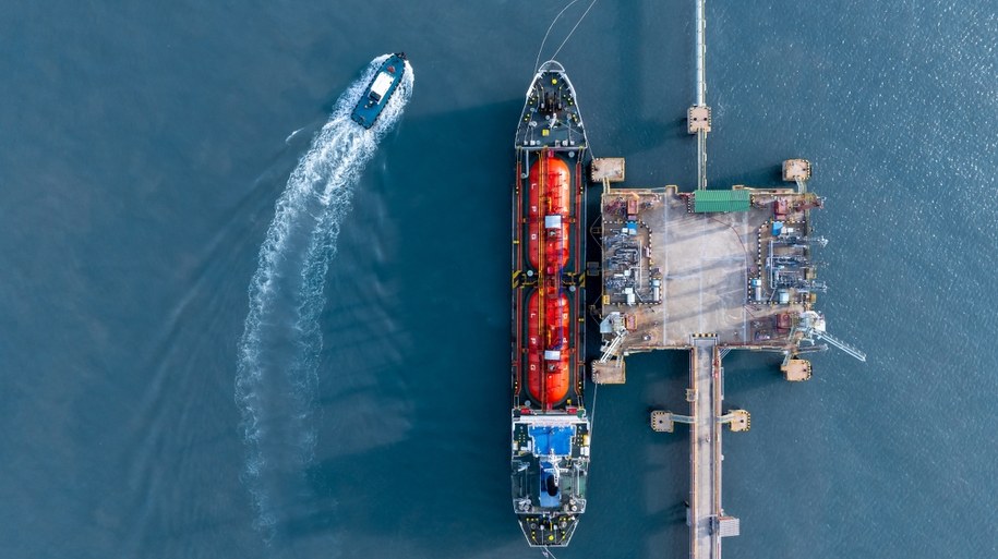 Cyberatak na PDVSA i amerykańska blokada tankowców. Wenezuela oskarża USA o próbę przejęcia kontroli nad ropą /Shutterstock