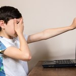 Cyberprzemoc: jak uchronić przed nią swoje dzieci