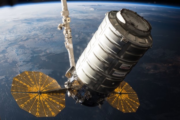 Cygnus bezpośrednio przed operacja cumowania do ISS /NASA /materiały prasowe