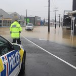 Cyklon Gabrielle zagraża Nowej Zelandii. Ogłoszono stan wyjątkowy