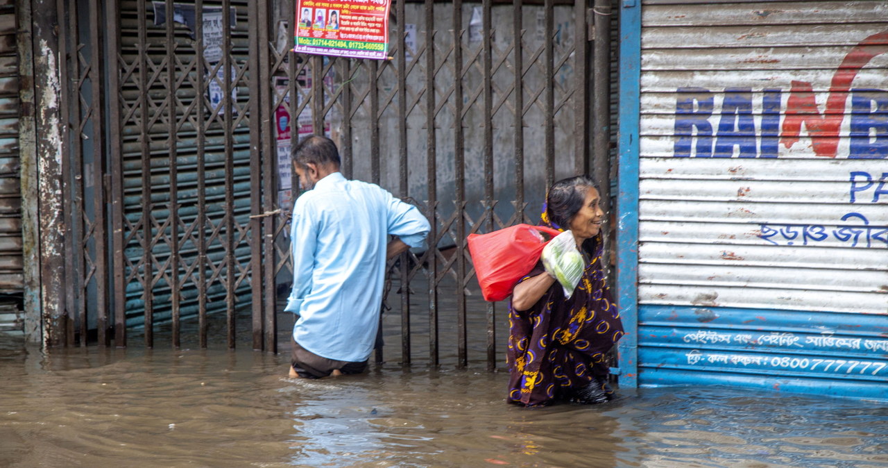 Cyklon Sitrang w Bangladeszu