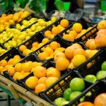 Cytrusy coraz droższe. Nieliczne dają oddech przed świątecznymi zakupami