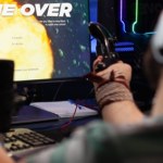 Neuralink Czapka, która czyta w myślach, czyli nowy sposób komunikacji ze smartfonem i PC