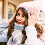 Czapka niszczy ci fryzurę? Dzięki temu szybko odzyskasz objętość