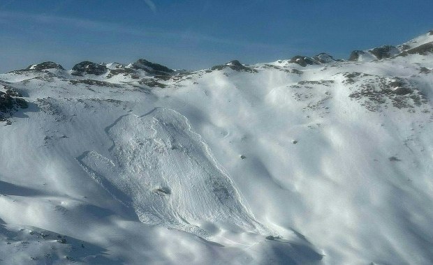 "Czarna sobota" w austriackich Alpach. Lawiny zabiły osiem osób 