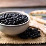 Czarna soja zamiast żółtej? Ten mało znany strączek robi ogromną różnicę dla organizmu