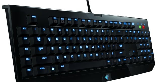 "Czarna Wdowa" firmy Razer od razu robi mocne wrażenie /Informacja prasowa