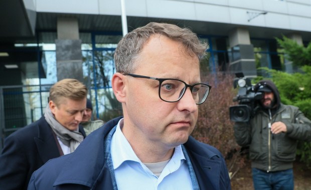 ​Czarne chmury nad Romanowskim. Sprawa azylu wraca na agendę europarlamentu