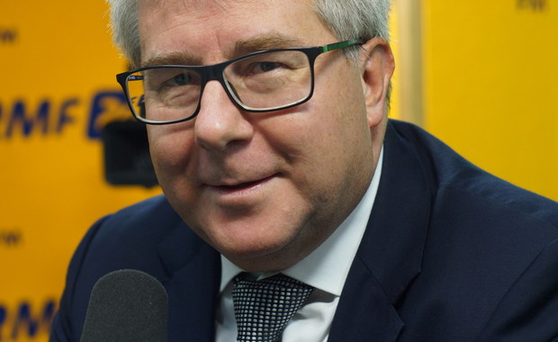 Czarnecki o Jacku Saryusz-Wolskim: Milczenie oznacza brak dementi. Od osób godnych telefony odbiera