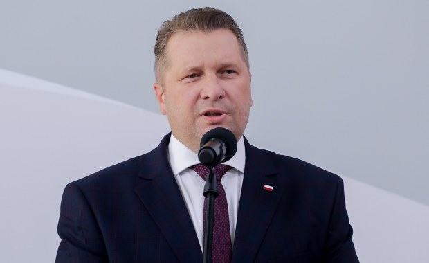 Czarnek: Nauczyciele nie muszą korzystać z podręcznika Roszkowskiego do "HiT"