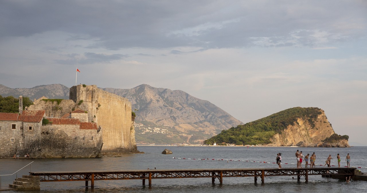 Czarnogóra to mały, lecz różnorodny kraj. Idealny na wakacje /East News