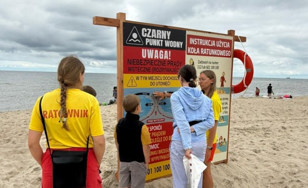 "Czarny punkt wodny". Nowe tablice pojawiły się nad Bałtykiem