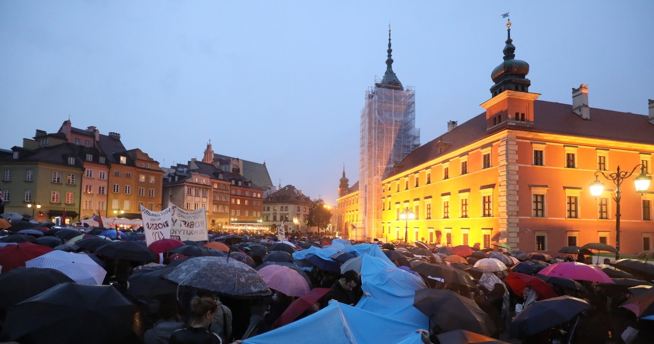 Czarny wtorek w polskich miastach