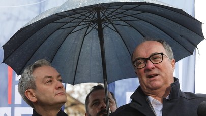 Czarzasty obraża zwolenników Platformy. "Może powiecie swoim głupawym wyznawcom, żeby przestali opluwać Roberta i Lewicę?"