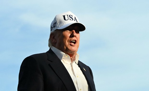 "Czas ucieka". Trump zwiększa presję na Iran