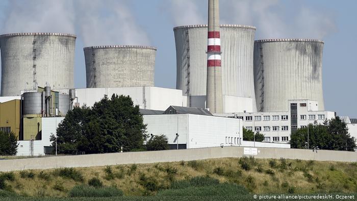 Czechy chcą zbudować reaktor, który ma zastąpić kończące żywot bloki elektrowni atomowej w Dukovanach /picture-alliance/picturedesk/H. Oczeret /Deutsche Welle