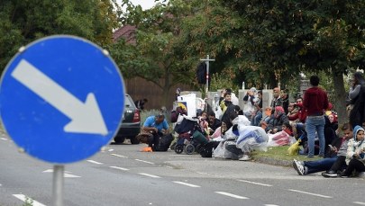 Czechy i Słowacja powiedziały twarde "nie" ws. podziału uchodźców. Polska je poparła