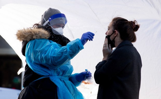 ​Czechy: Już ponad połowa nowych zakażeń to wariant Omikron