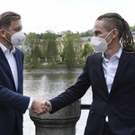 Czechy: Koalicja Piratów i Burmistrzów za przyjęciem euro i małżeństwami jednopłciowymi