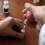 Czechy rezygnują z obowiązkowych szczepień dla niektórych grup