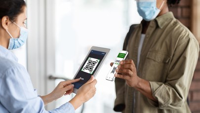 Czechy znoszą obowiązek okazywania certyfikatów covidowych