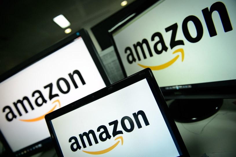 Czego obawia się firma Amazon? /AFP