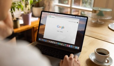 Czego Polacy najczęściej szukali w internecie w 2025 r.? Google odpowiada
