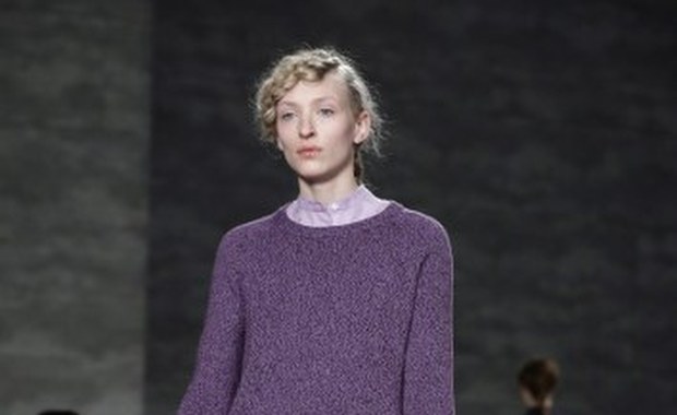 Czerń odchodzi. Sprawdźcie, co musicie mieć w szafach!