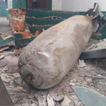 Czernihów. Władze: Rosja zrzuca na dzielnice mieszkaniowe bomby burzące FAB-500