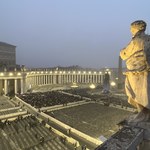 Czerwona strefa bezpieczeństwa wokół Watykanu. Dziś pogrzeb Benedykta XVI