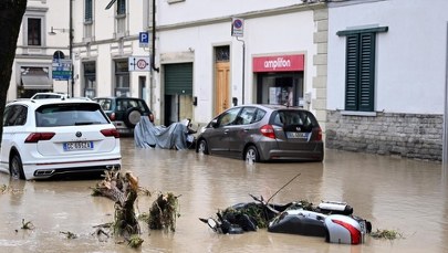 Czerwone alerty w Toskanii i Emilii-Romanii. Zalane domy, zamknięte szkoły