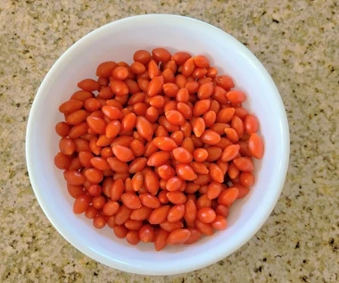 Czerwone "diamenty" długowieczności. Dbają o wzrok, regulują cukier i pomagają w odchudzaniu