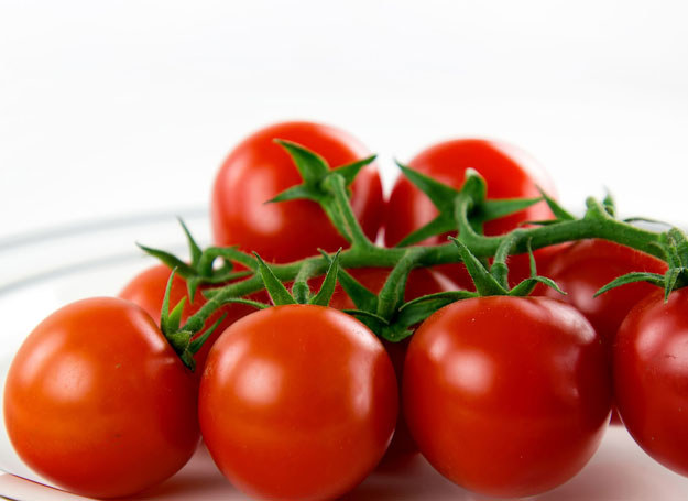 Czerwone warzywa skutecznie chronią organizm przed działaniem wolnych rodników /123RF/PICSEL