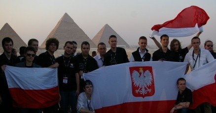 Częś polskiego zespołu studentów - minuty przed rozpoczęciem ceremoni zamknięcia /INTERIA.PL