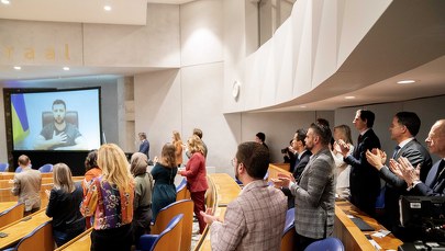 Część holenderskich posłów zbojkotowała wystąpienie Zełenskiego w parlamencie